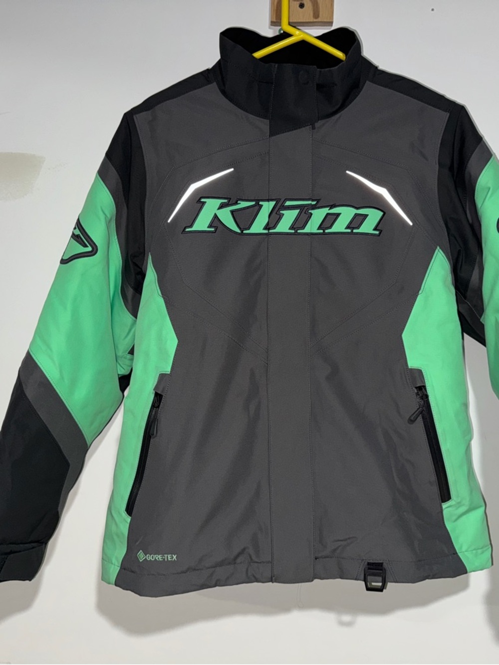 KLIM Brand Spark Women's Mint & Gray Snowmobile Winter Snow Jacket Medium